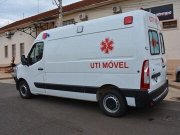 Compra de Ambulâncias UTI  Auriflama