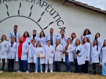 Van para a Comunidade Nova Jornada  Avaré