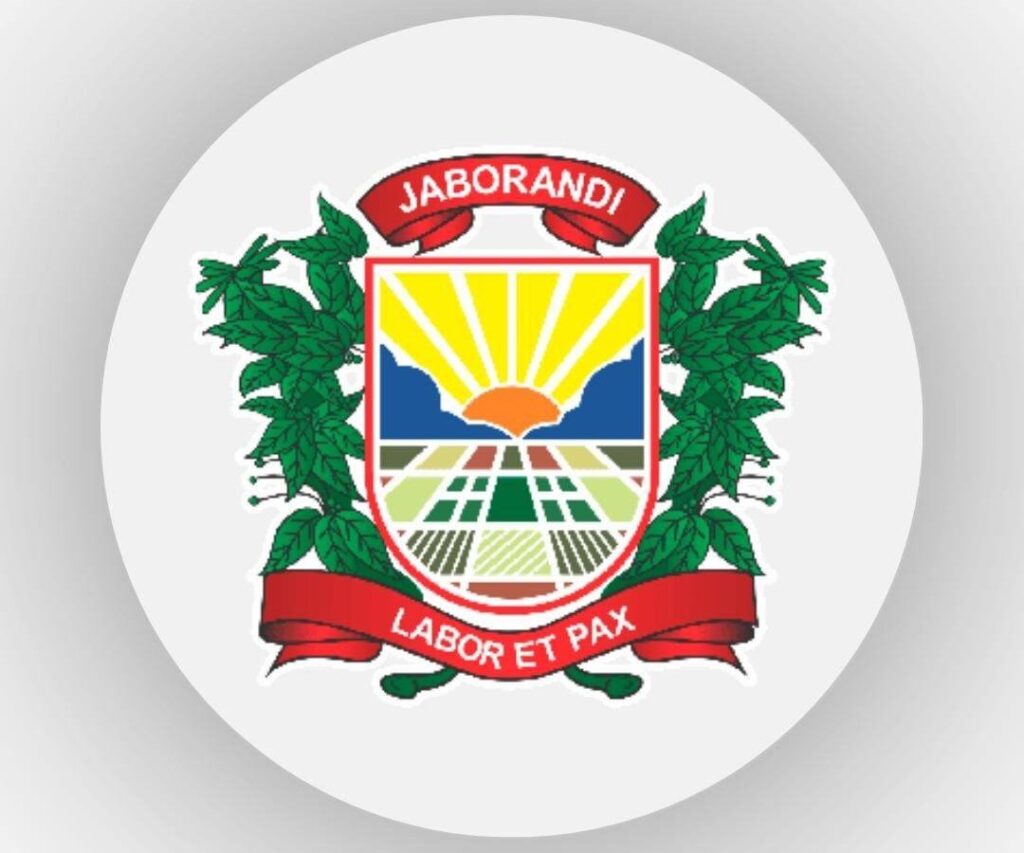 Término da Revitalização de Espaço Público  Jaborandi