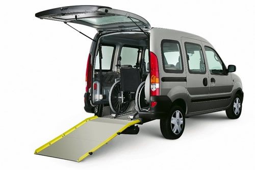 Van adaptada para transporte de deficientes físicos  São José do Rio Pardo