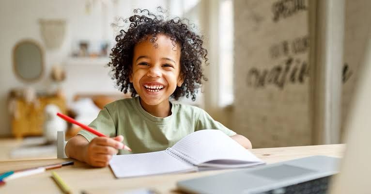 Custeio na área da educação  Terra Roxa