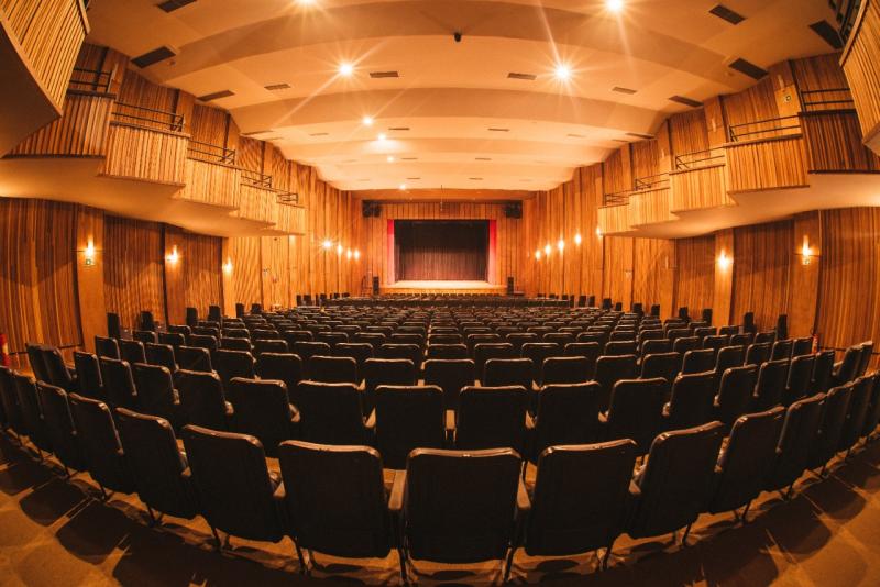 Substituição do sistema de arcondicionado do Teatro Municipal Paulo Roberto Lisbôa – Presidente Prudente