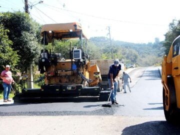 Pavimentação de varias ruas  Taboão da Serra