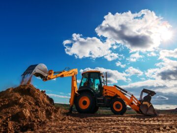 Aquisição de uma Retroescavadeira  Engenheiro Coe