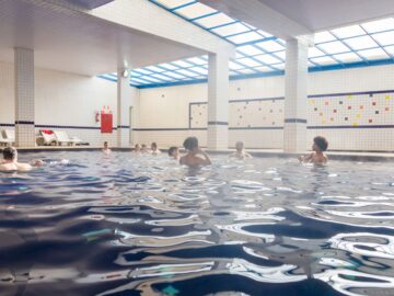 Construção da cobertura da piscina municipal  Uru