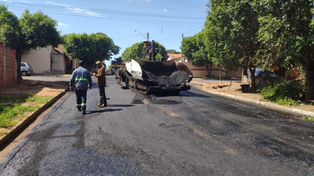 Recapeamento Asfáltico  SANTO ANTÃ”NIO DO JARDIM