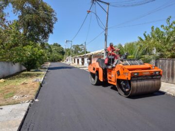 Pavimentação da Rua Francisco Herrera  Valo Velh