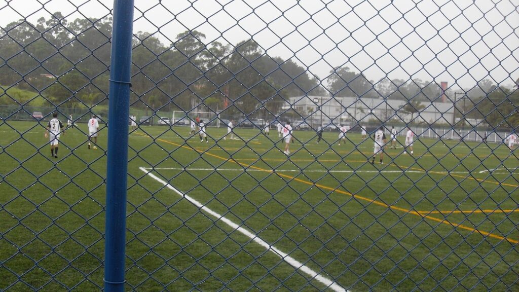 Revitalização do Campo de futebol Falcão do Morro