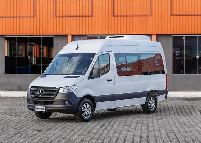 Aquisição de veículo Sprinter Van 16 lugares para transporte de crianças, adolescentes e adultos – São Carlos