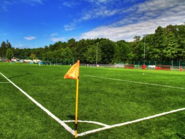 Construção de Campo de Futebol de Grama Sintética  Jaborandi