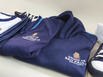 Aquisição de uniformes escolares  Macatuba