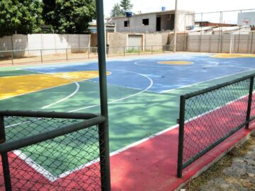 Quadra de esportes do Bairro Barranco Alto  Caraguatatuba