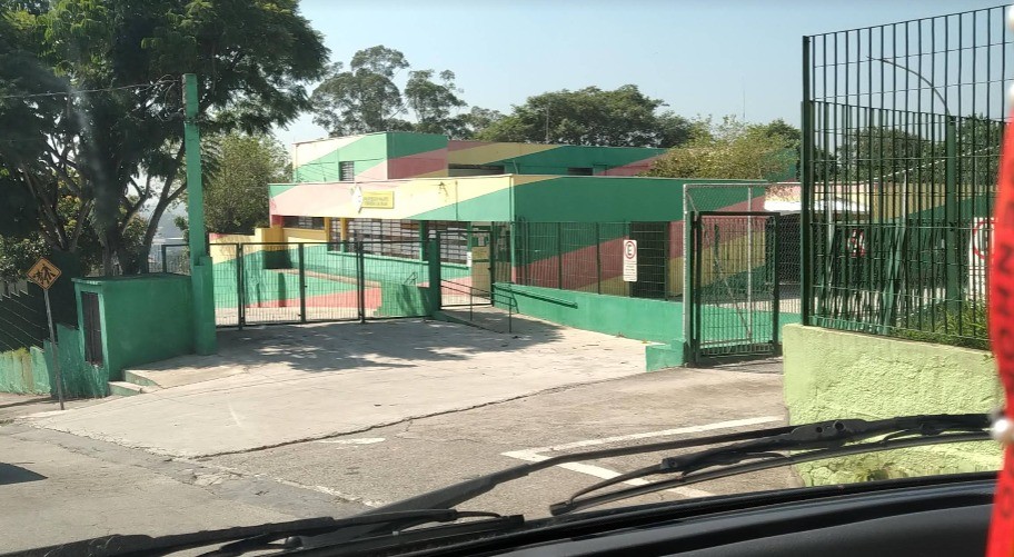 Infraestrutura de acessibilidade para a escola Mauro Ferreira da Silva  Embu das Artes