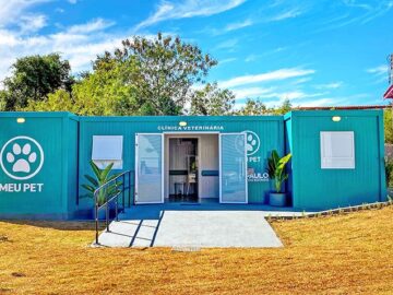 Equipamento de um container que será utilizado como consultório veterinário para atender os animais do distrito de Cruz das Posses  Sertãozinho