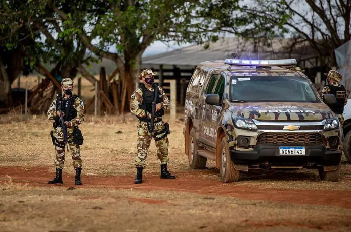 Veículo para patrulhamento rural  São José da Bela Vista