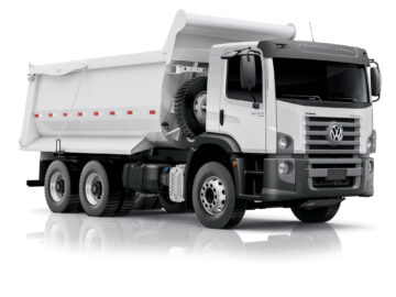 Caminhão basculante traçado – Cachoeira Paulista