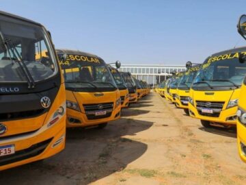 Ônibus para transporte escolar – Neves Paulista