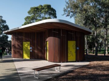 Construção de banheiro na Praça de Convivência na COHAB 1  Jardim Nova Era  Macaubal