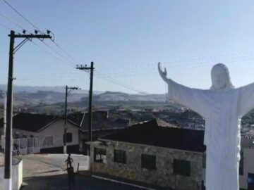 Reforma e substituição da pavimentação da Rua Padre Osmar Barbosa  Lagoinha