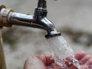 Levar água para o bairro Avare Gold Country  Ava