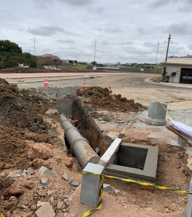 Drenagem e Construção para pista de caminhada  Ve