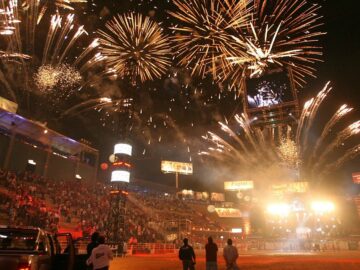 Festa do Peão  Lourdes