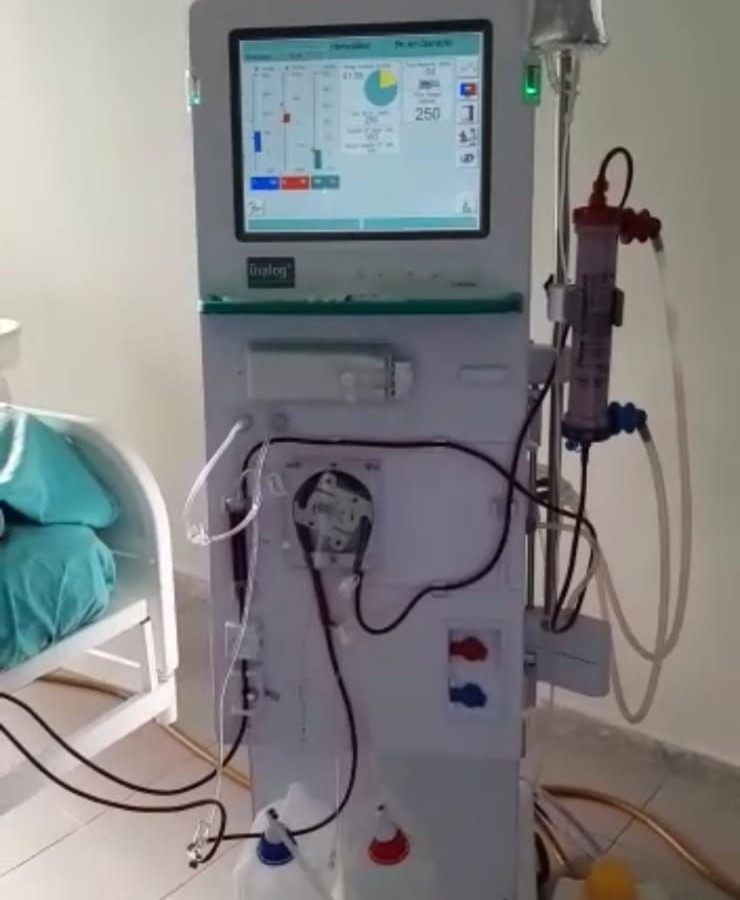 Aparelho de Hemodiálise  Santa Ernestina