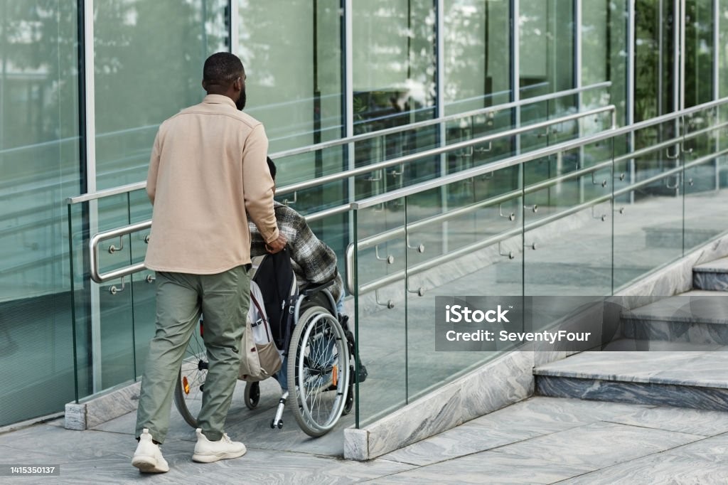 Construção de uma Rampa para Pessoas com Deficiênc