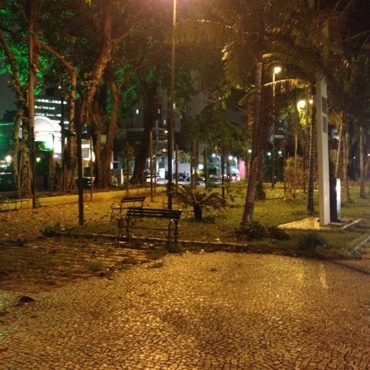 Pedido de revitalização para a Praça Edgard Hermel