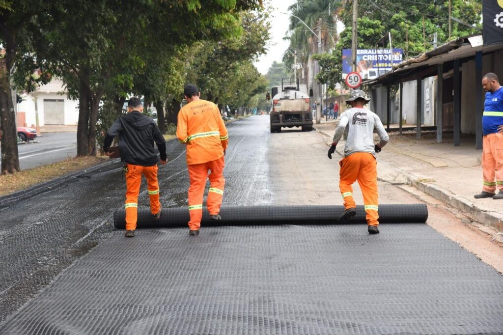 Recapeamento das ruas  Dobrada