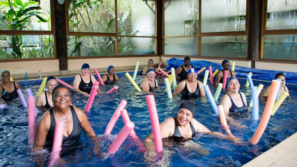 Construção da piscina aquecida para os idosos do bairro Jardim Brasil  Itaí