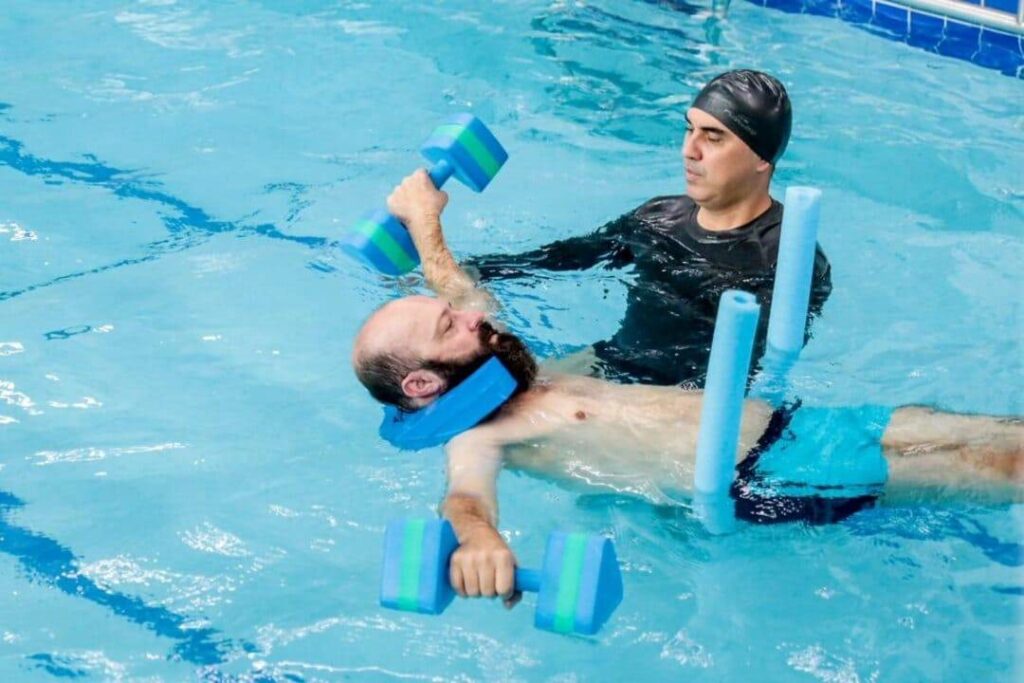 Construção ou compra de uma piscina térmica para hidroterapia  Redenção da Serra