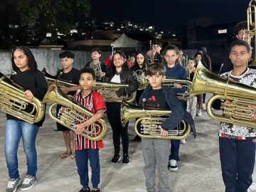 Compra de instrumentos para a Orquestra Municipal de Santa Isabel