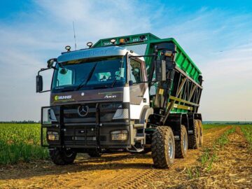 Aquisição de 1 trator e implementos agrícolas  Arealva