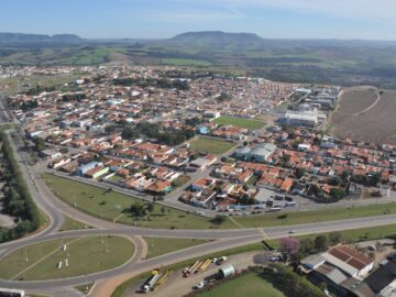 Construção de uma passarela entre Ipeúna e o distrito inicial da cidade – Ipeúna