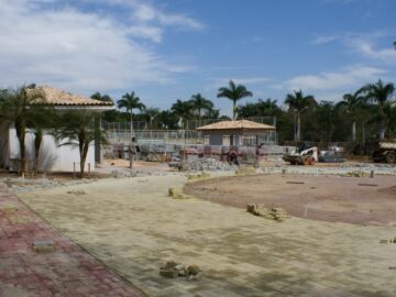 Construção de arquibancadas no Complexo Esportivo na área do Morro do Colussi – Vinhedo