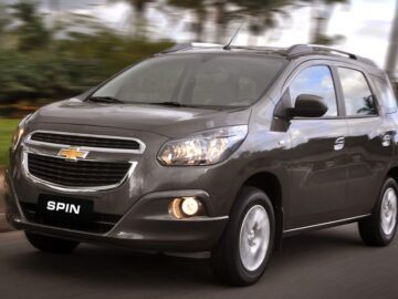 Veículo spin 7 lugares  General Salgado