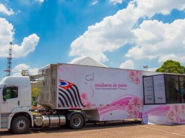 Carreta da mamografia  São Manuel