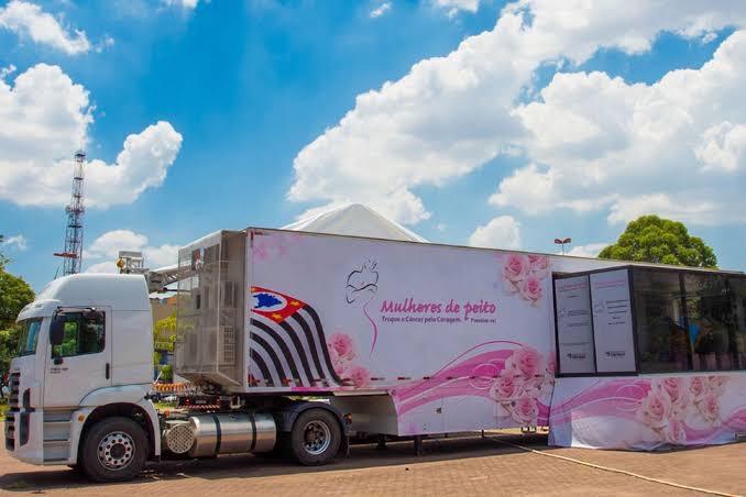 Carreta da mamografia  São Manuel