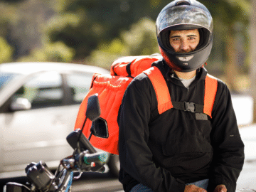 Construção de ponto de apoio a entregadores, motoristas de aplicativo e mototaxistas – Olímpia