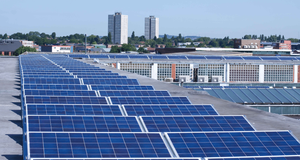 Instalação de energia solar no Hospital Municipal de Indiaporã