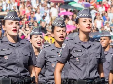 PL 120/2019 – Estabelece como direito das mulheres vítimas de crimes de violência a garantia de serem atendidas preferencialmente por autoridades policiais e agentes do sexo feminino.