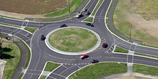 PL 2310/2021 – Denomina “Rotatória Márcio Heleno Henrique“ a rotatória localizada na BR-488, em Aparecida, Estado de São Paulo.