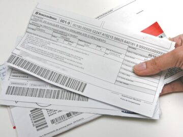 PL 752/2019 – Proíbe a cobrança de dívidas de consumidores aos sábados, domingos, feriados e fora do horário comercial.