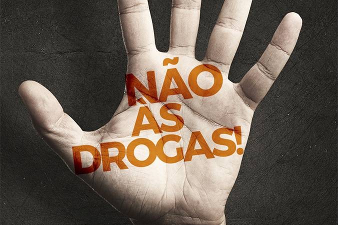 PL 6936/2017 – Cria a Semana Nacional de Prevenção e Combate às Drogas.