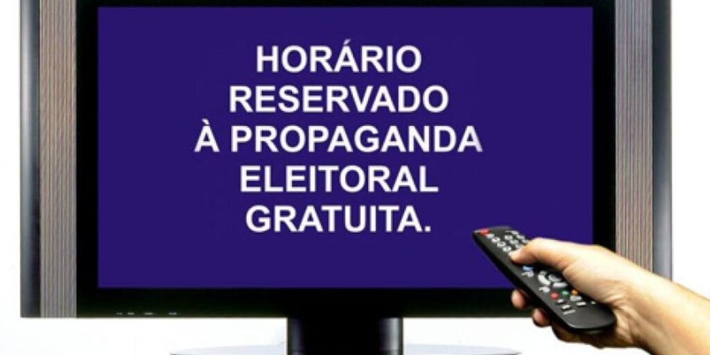 PL 2839/2015 – Proibir a realização de propaganda eleitoral em que o candidato faça uso de disfarces, apresente-se caracterizado como personagem ou transmita mensagens ofensivas às instituições democráticas.