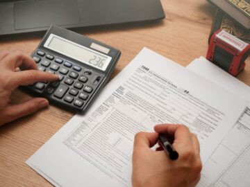 PL 7625/2017 – Reduz o imposto de renda para os professores.