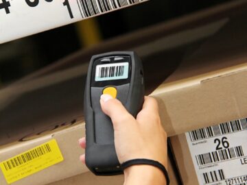 PL 751/2019 – Determina a inclusão da data de vencimento do produto no seu respectivo código de barras, utilizado na sua identificação nas gôndolas e nos caixas de pagamento nos estabelecimentos comerciais.