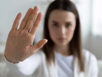 PL 1590/2021 – Dispõe sobre a proteção de usuários de redes sociais em relação a pedofilia e violência contra a mulher.