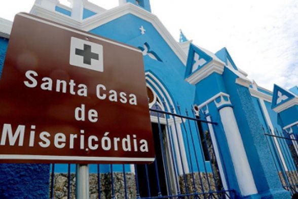 Perdoar dívidas e tirar Santas Casas e hospitais beneficentes do vermelho